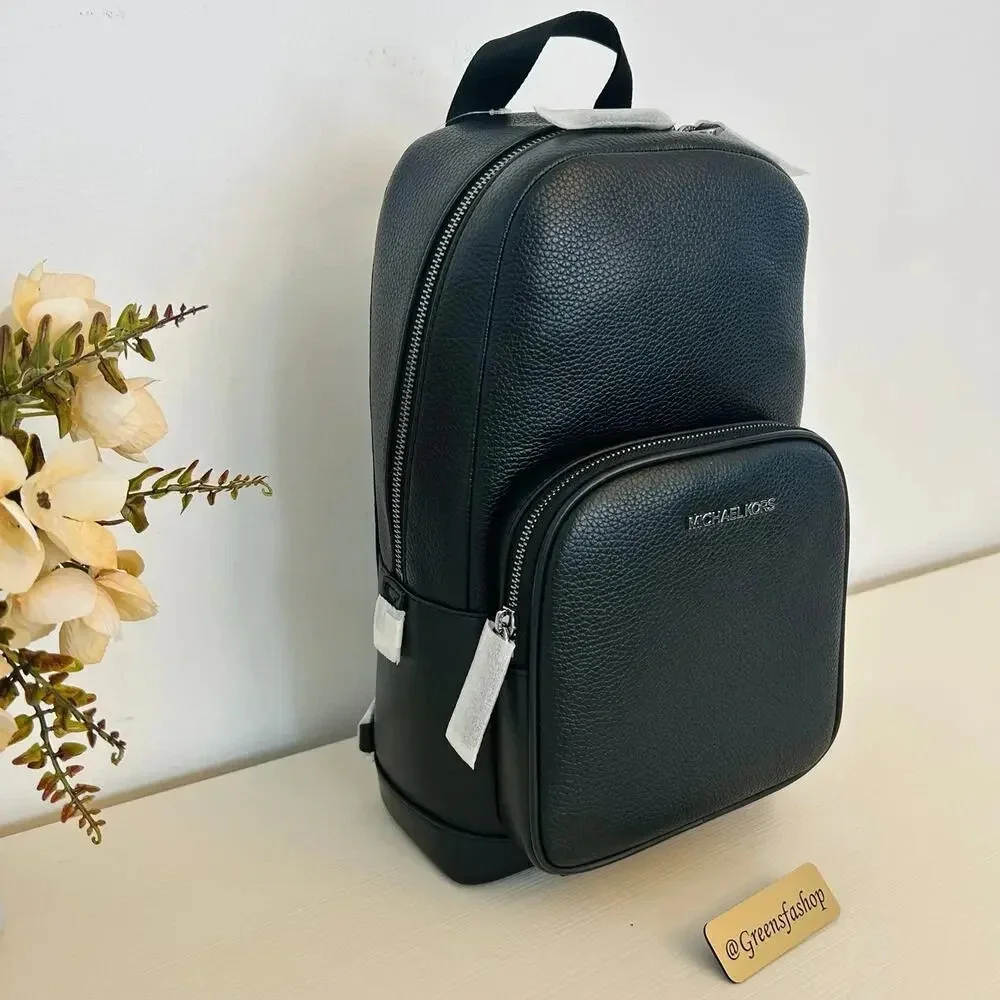 Michael Kors MK Cooper Logo Sling Pack Black - Picture 4 of 9